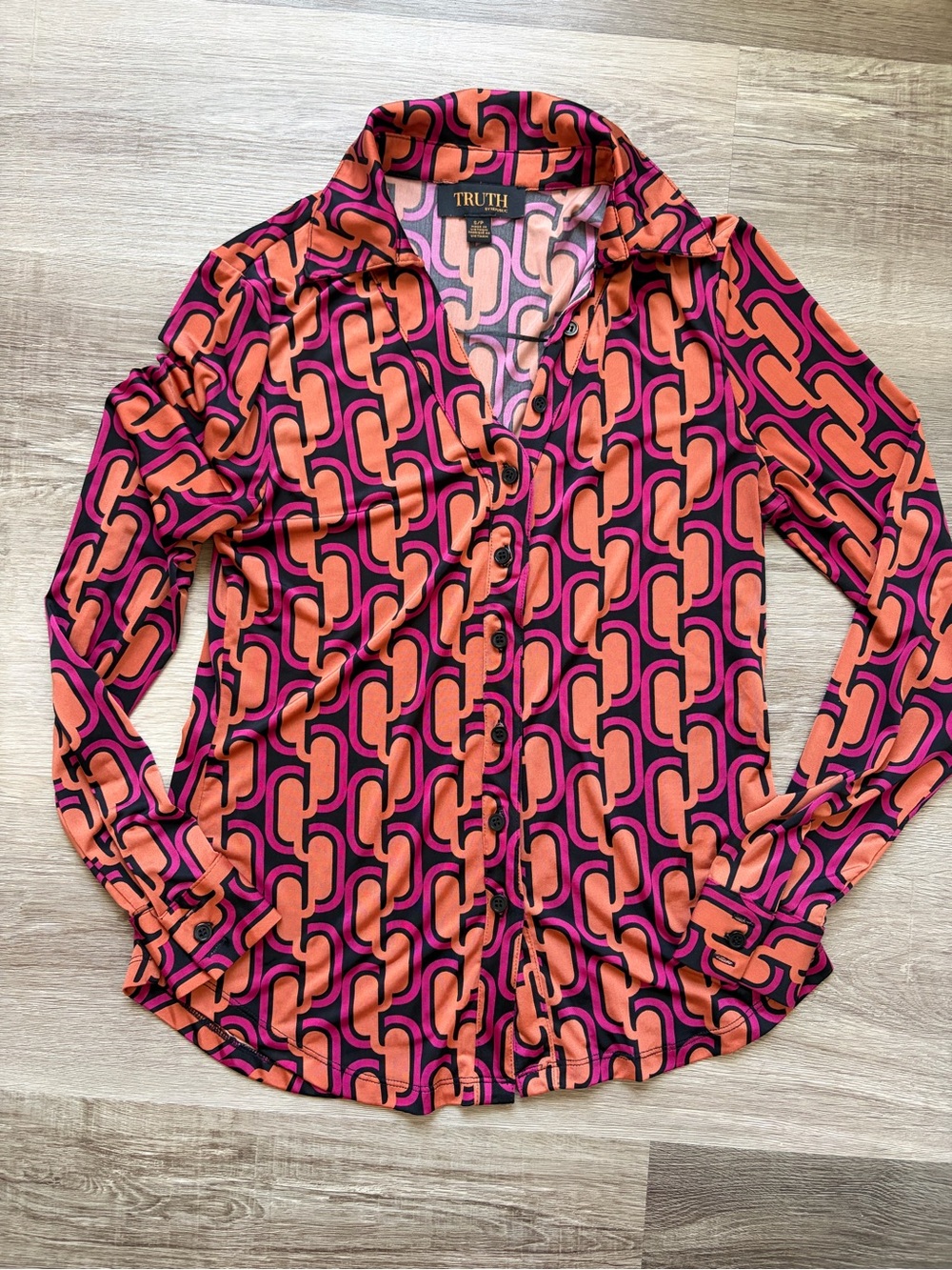 Truth Retro Geometric Button-Down in Orange & Pink